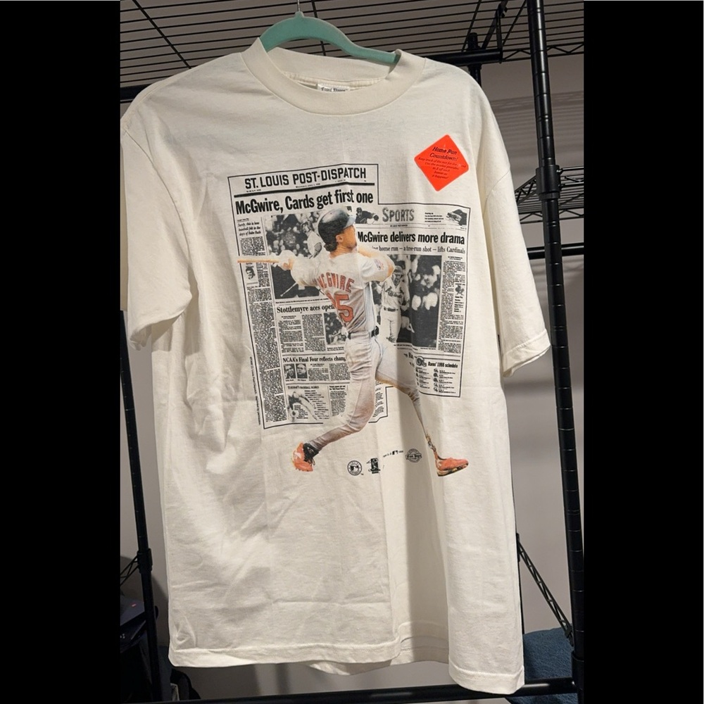 Mark McgWire quest for 62 tee